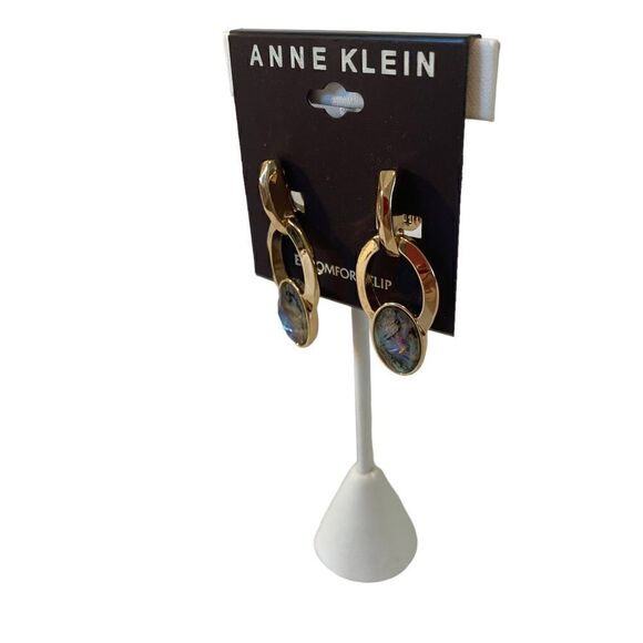 Anne Klein E-Z Comfort Clip Earrings in Gold & Faux Faceted Abalone. - Picture 3 of 6